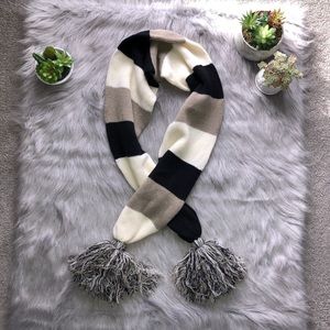 3/$30 ALL ITEMS WILL BE GONE BEFORE HOLIDAY AND NEGOTIABLE/BUY NOW! Pom Scarf